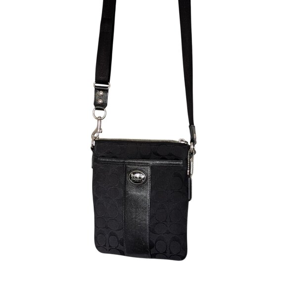 COACH Black Signature Canvas and Leather Swingpack Crossbody Bag Women's - Picture 1 of 5